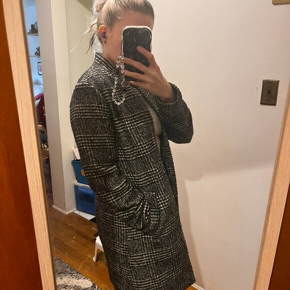 H&M plaid coat - Picture 4 of 4